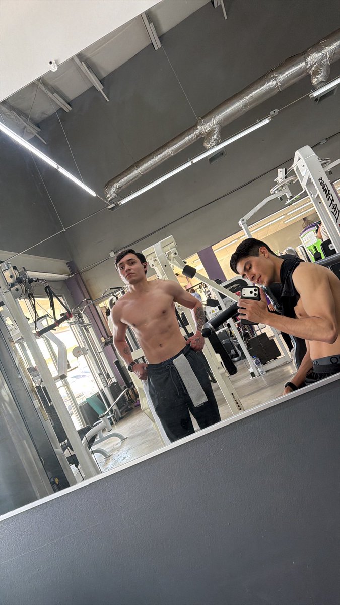 ur favorite ranger tweet media