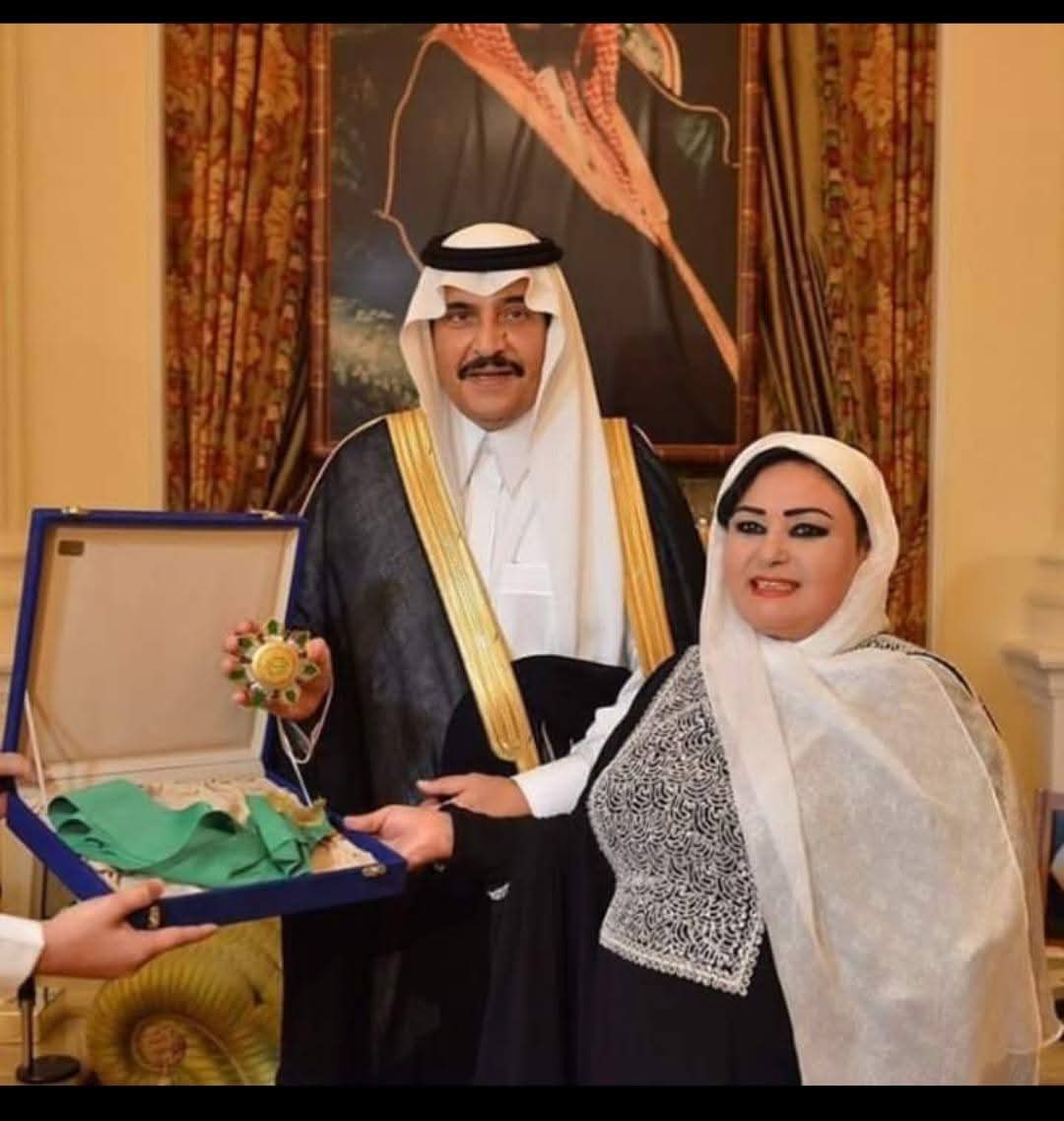 ElshababElarabi's tweet photo. نستذكر في هذه الأيام، المغفور له صاحب السمو الملكي الأمير محمد بن فهد بن عبدالعزيز رحمه الله، ذلك القائد الإنساني الذي آمن بأن الاستثمار الحقيقي هو في الإنسان
فمن أولئك الطلاب من أصبحوا قيادات مؤثرة في أوطانهم
 #محمد_بن_فهد_بن_عبدالعزيز
#ذكرى_وفاة_الأمير_محمد_بن_فهد_رحمه_الله https://t.co/EkrPoJItcY