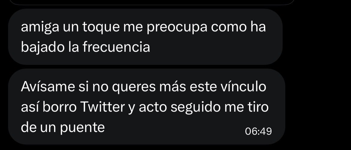 mailugallagher's tweet photo. tengo dos trabajos ser abogada y mandar tweets 💋 https://t.co/4DfVcH0sMf