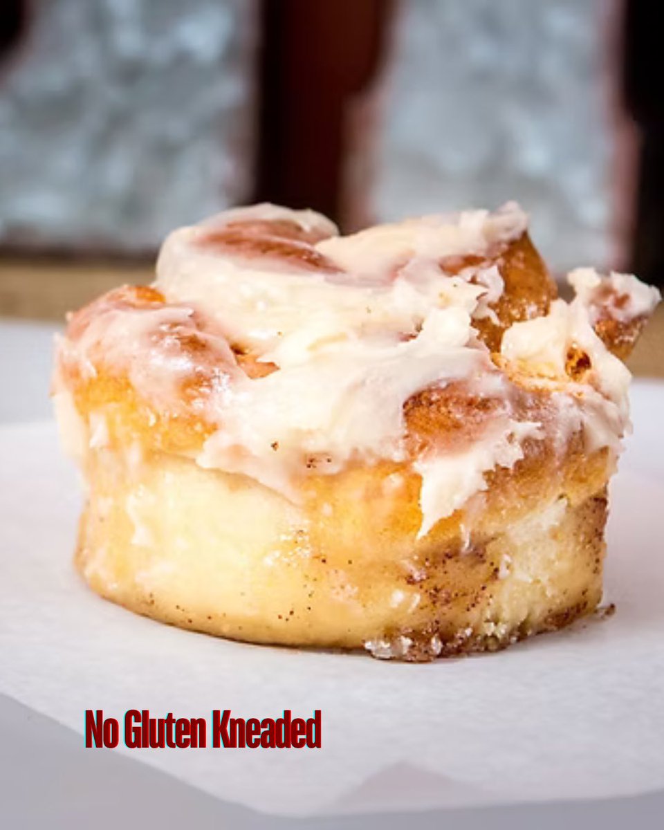 bucketlistli's tweet photo. The best cinnamon rolls on Long Island are calling your name 🤤 From pillowy soft dough to thick, creamy icing, these are the cinnamon rolls you NEED to try ASAP if you’re a Long Islander. https://t.co/BFBchSM4TE
