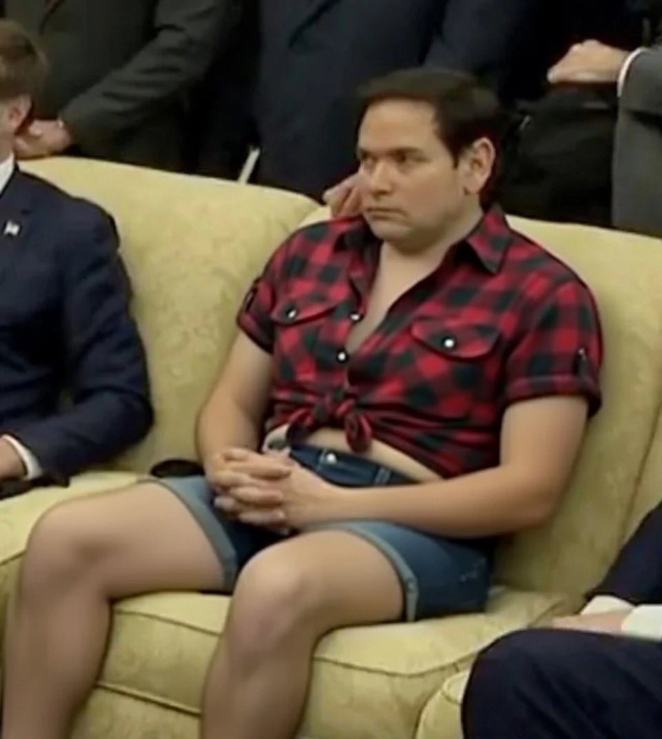 Prisonmitch's tweet image. Marco Rubio when he realizes he has to save Twin Peaks: