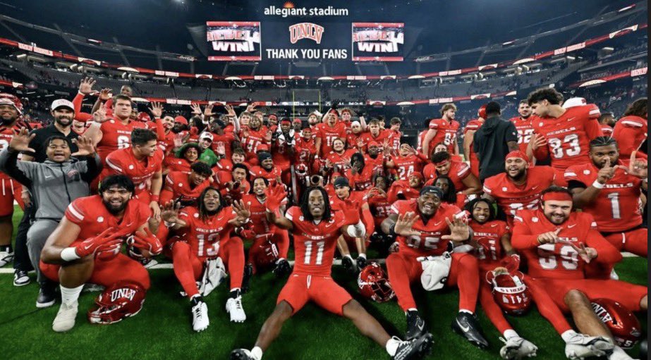 Moa brown tweet media