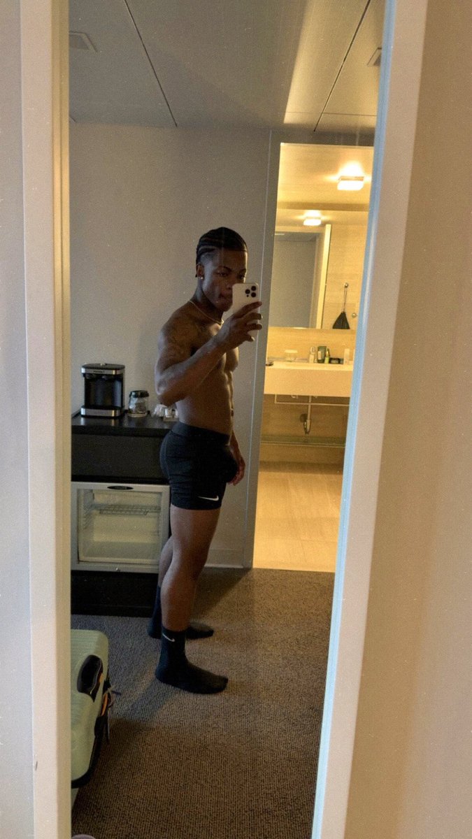 Jadarius ♑︎ tweet media