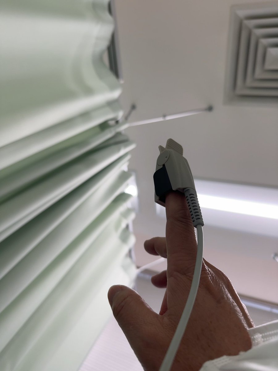 今日は夫婦で年に一度の人間ドックに来ています😊
麻酔大盛りで内視鏡検査をやったのですが、今年は眠りきれなかった😅
苦しくもなく終了👍