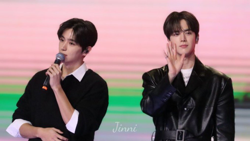 배우 ㅁㅃ 제작발표회 그런거 보고시프네