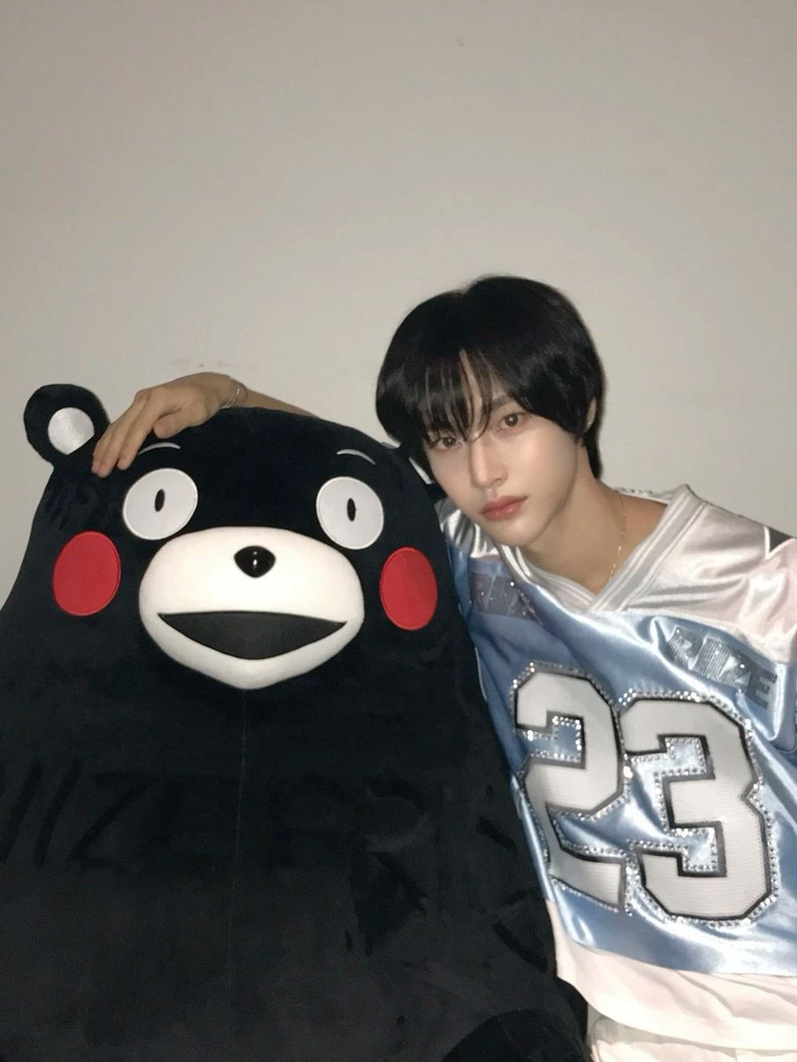 kittysradio's tweet image. รักลุคนี้มากหมืีนพันดอลล่า คือหน้าเต็มระเบิดเถิดอะ