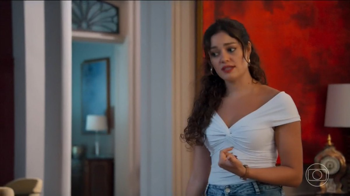 “No nascimento, nós duas aflitas na maternidade. Depois o batizado, primeira comunhão, festa de 15 anos… É porque sendo menina vai ter festa de 15 anos porque Joelly não pôde ter festa de 15 anos…” 

Gerluce planejando o futuro dela com a Arminda. KKKKKKKKK #TrêsGraças