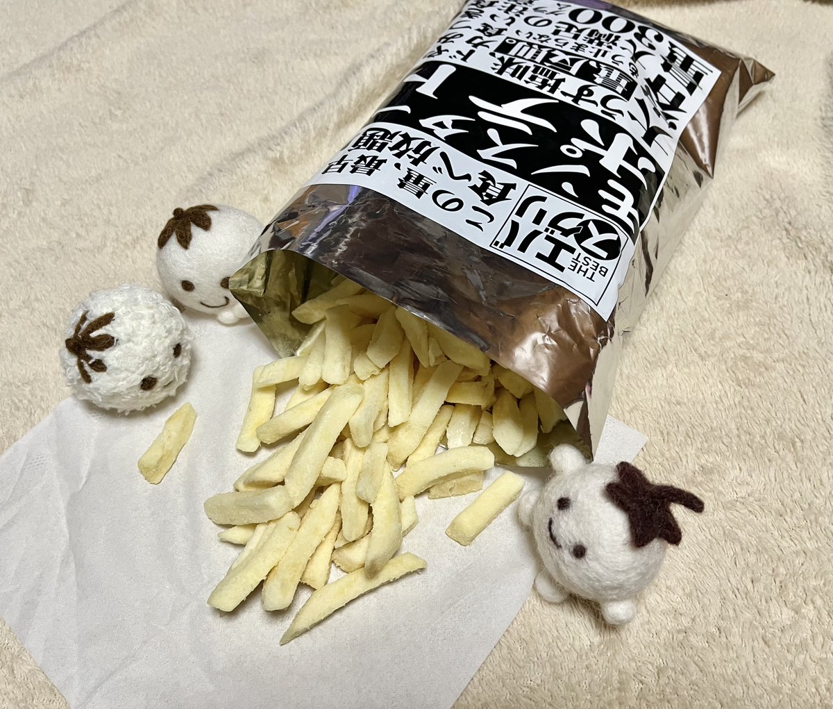 開けたら無限で草 しっとり感あるのにちゃんとサクサクしてて とっても