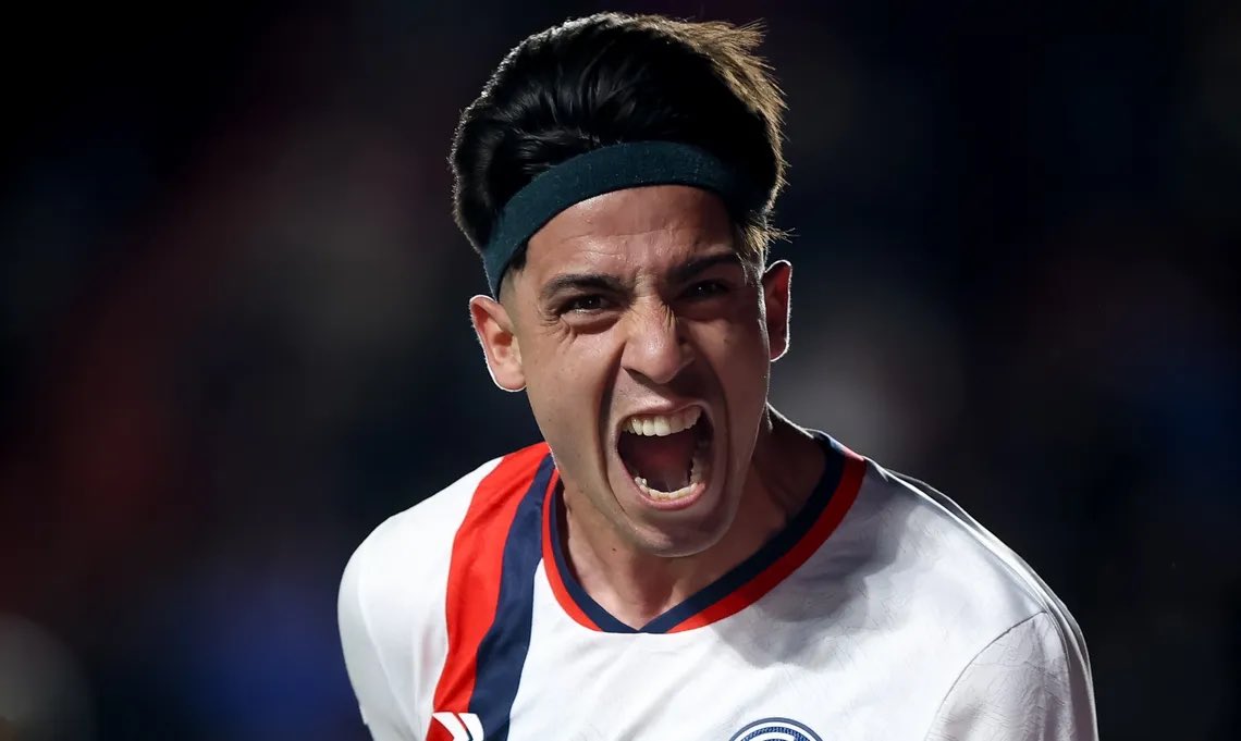 Súbanle el sueldo, la cláusula y extiéndanle el contrato. 

Alexis #Cuello es INDISPENSABLE.