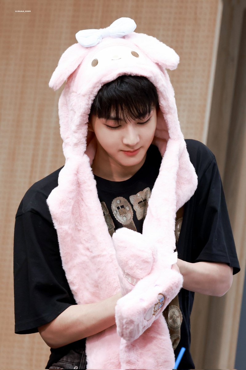 U-RAAA_0209 tweet media