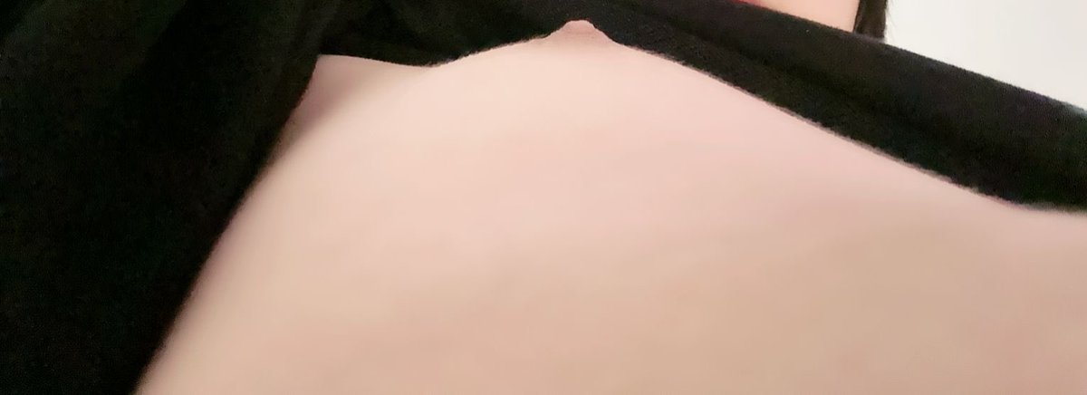 chaocha47224916's tweet photo. #男娘 #黑丝 #腿子 #可爱的男孩子 复活了，发点在学校拍的 https://t.co/GCzfhod1ei