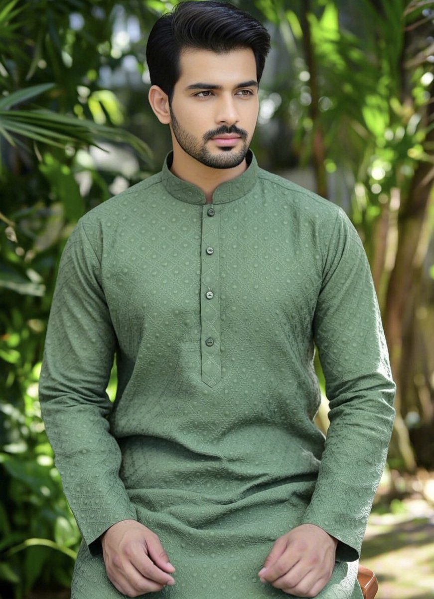 Cricket_Plus_US's tweet image. Excited to launch my new collection for the Eid season in United States only ! 

@kurta_kinara l #Comingsoon l #Eidcollection