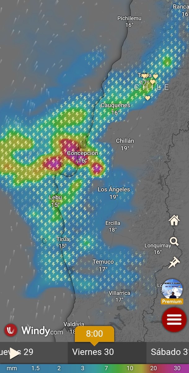 Tremendo evento de tormentas eléctricas para el centro-sur este viernes, lamentablemente pegará fuerte en sectores incendiados. Espero que las autoridades se estén preparando.