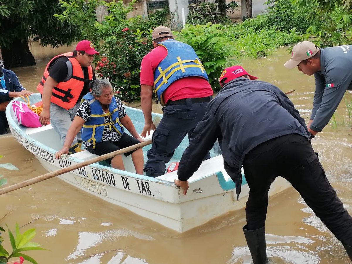 #Enterate Frente frío No. 30 provoca inundaciones en Teapa; autoridades atienden a familias afectadas | JT noticias #Tabasco  jtnoticias.com/frente-frio-no…