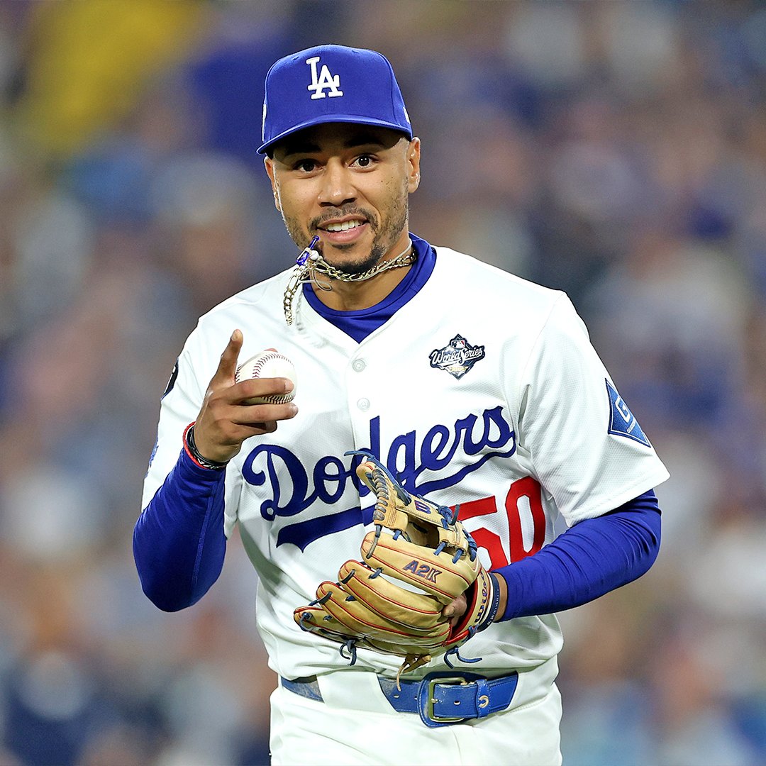 Mookie Betts has been named a coach for this year's NBA All-Star Celebrity Game in Los Angeles 🤩