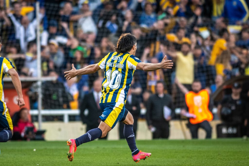 JAJAJAJA les ha hecho un daño irreversible. Estan muertos en vida.

Te amo Nacho hoy y siempre.