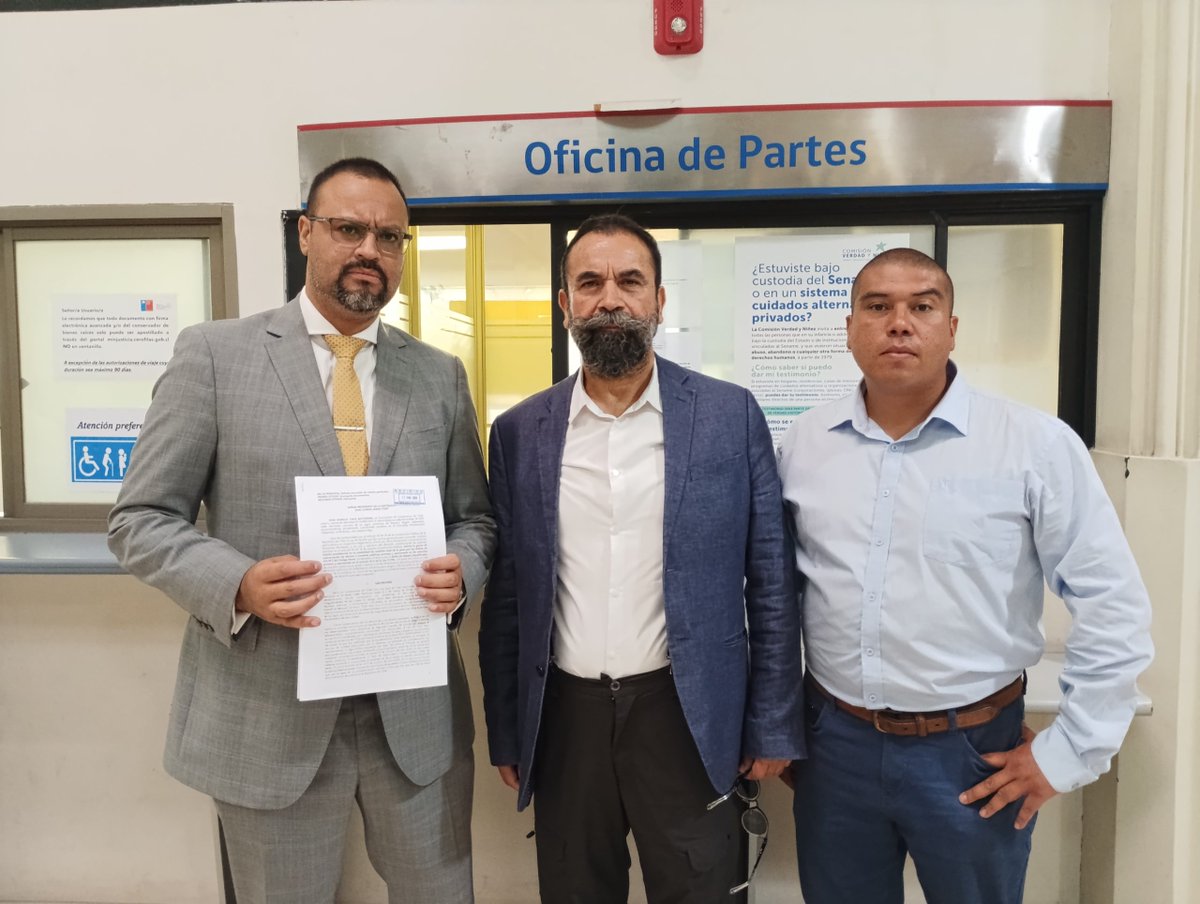 defrentemedio's tweet photo. https://t.co/1cAGOUc3SE
https://t.co/J1t1yrdZMM                                                                                                                                                 
 « Hugo Gutiérrez apuntó directamente a la responsabilidad política de @GabrielBoric https://t.co/jyva9sRC8d
