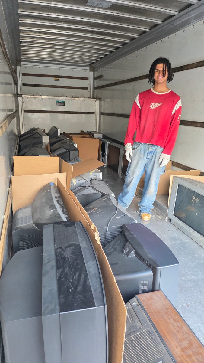 POTIONS & PIXELS tweet media