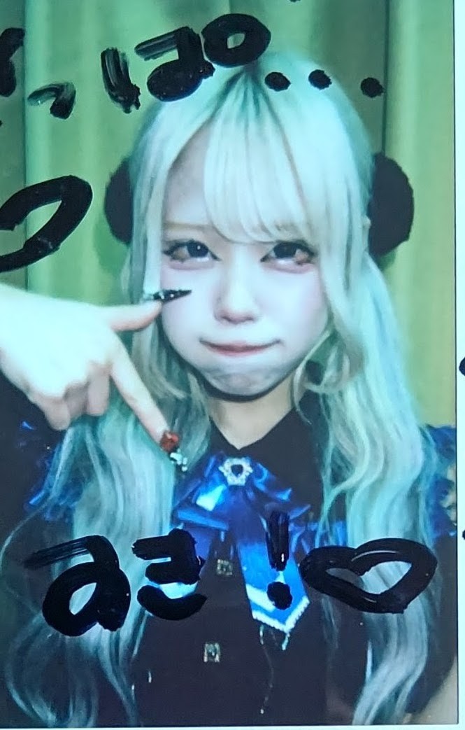 うーたん♡ 永遠のセツナうーたん💙なんとなく特典会でピンチェキ頼んだら