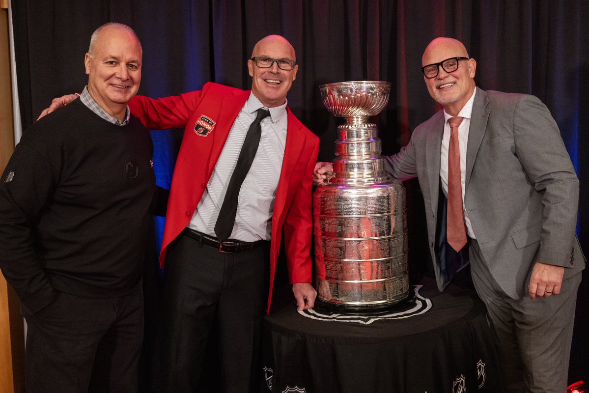 NJDevils's tweet image. Reunited with some old friends. 

#NJDevils | @CitizensBank