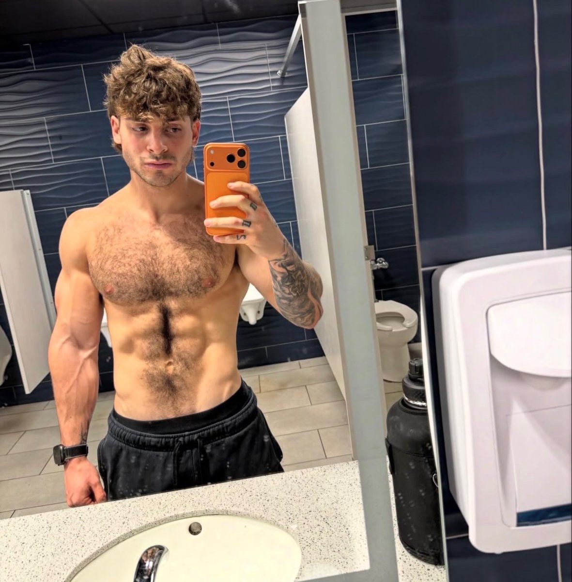 Kiara Vega (@onlykiaravega) on Twitter photo 