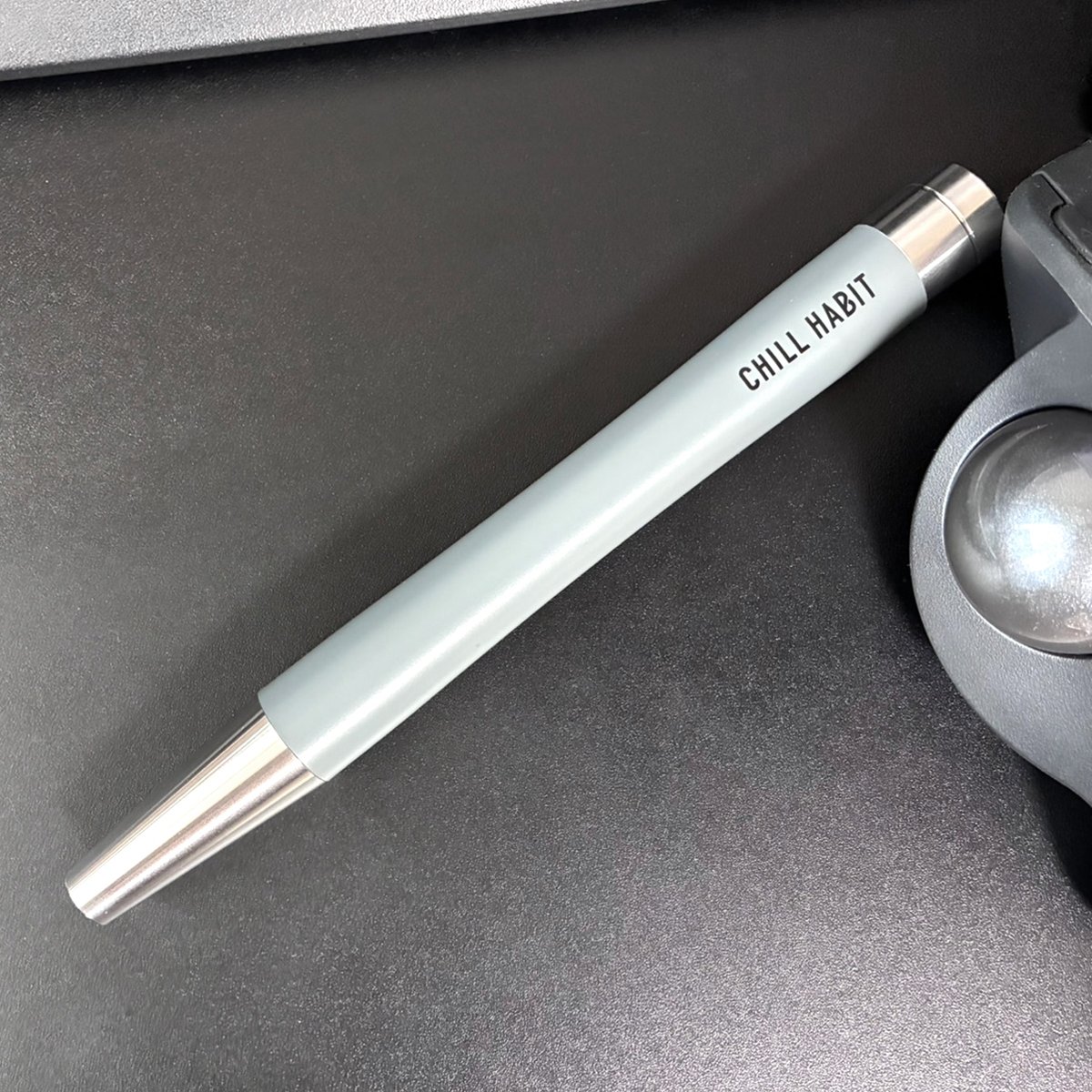 公式】CHILL HABIT-UMAMIを吸う次世代デバイス (@ChillHabit) / Posts / X