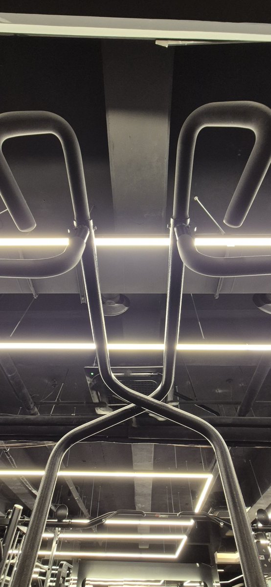 hodlooool's tweet image. first gym workout since I broke my anke in Dec!

Pamp it