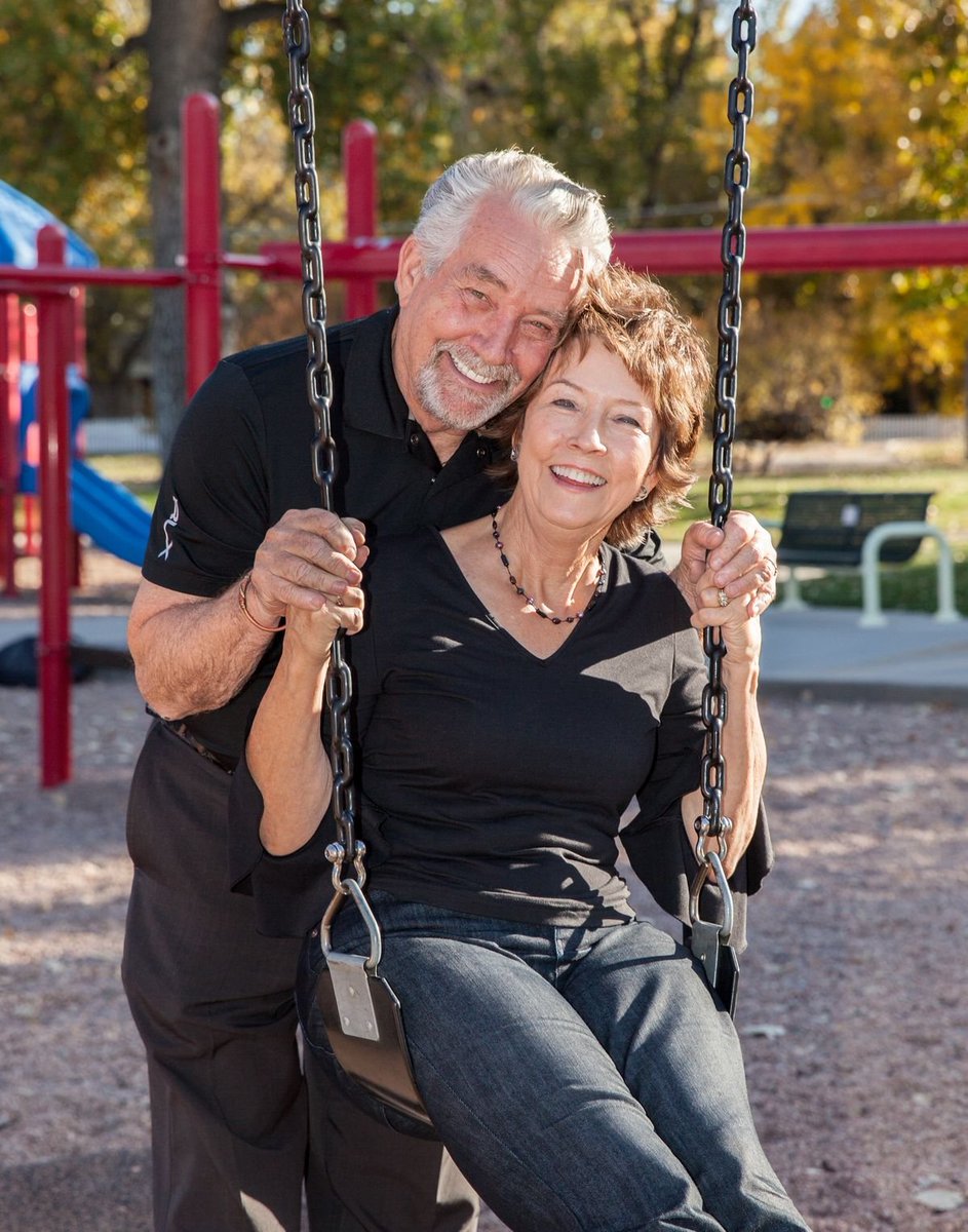 JulieParker144's tweet image. Why does the south have stronger family values? They have a great respect for gender roles and that keeps the family in tact.  When a man feels disrespected his self esteem falls.  He will withdrawal &amp;amp; seek comfort elsewhere.  A man must feel #respected, honored and appreciated.