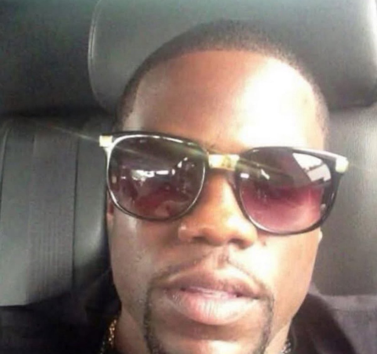 mespoche's tweet image. deal with it