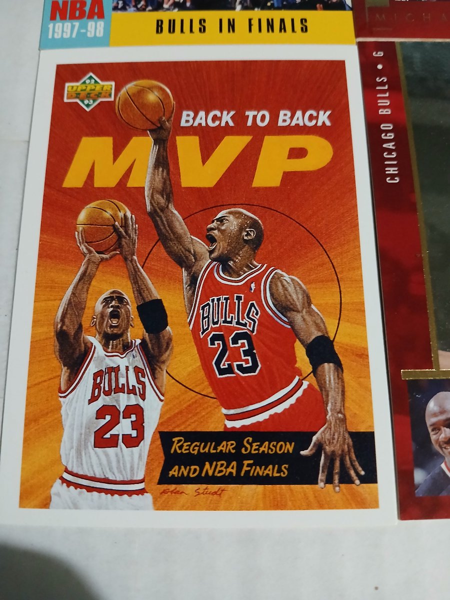 Slider_Nft_Art's tweet photo. Let's see some more jordan cards ๐ I definitely need more penny sleeves and top loaders ๐ ๐ญ #veve #cards #jordancards @Fro_Clover https://t.co/amIjWffbFI