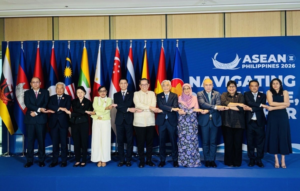 MFAThai's tweet photo. PS Eksiri attended the #ASEAN Senior Officials’ Meeting (ASEAN SOM) in Cebu, #Philippines, to prepare for the ASEAN Foreign Ministers’ Retreat (#AMMRetreat) and to follow up on progress on key issues from the 47th ASEAN Summit in Kuala Lumpur, including efforts to address online scams and the advancement of ASEAN‘s external relations. (28 Jan 2026)