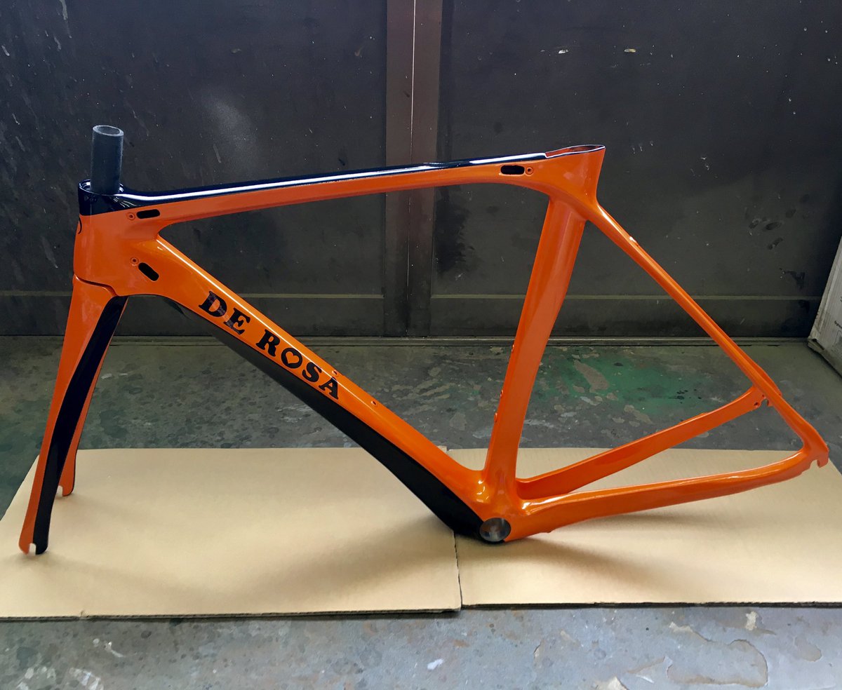 saitaniya8's tweet photo. #デロー���
#derosa
#ロードバイク塗装
#自転車塗装
#自転車フレーム塗装
#フレーム塗装
#saitaniya https://t.co/fOqQcRaviL