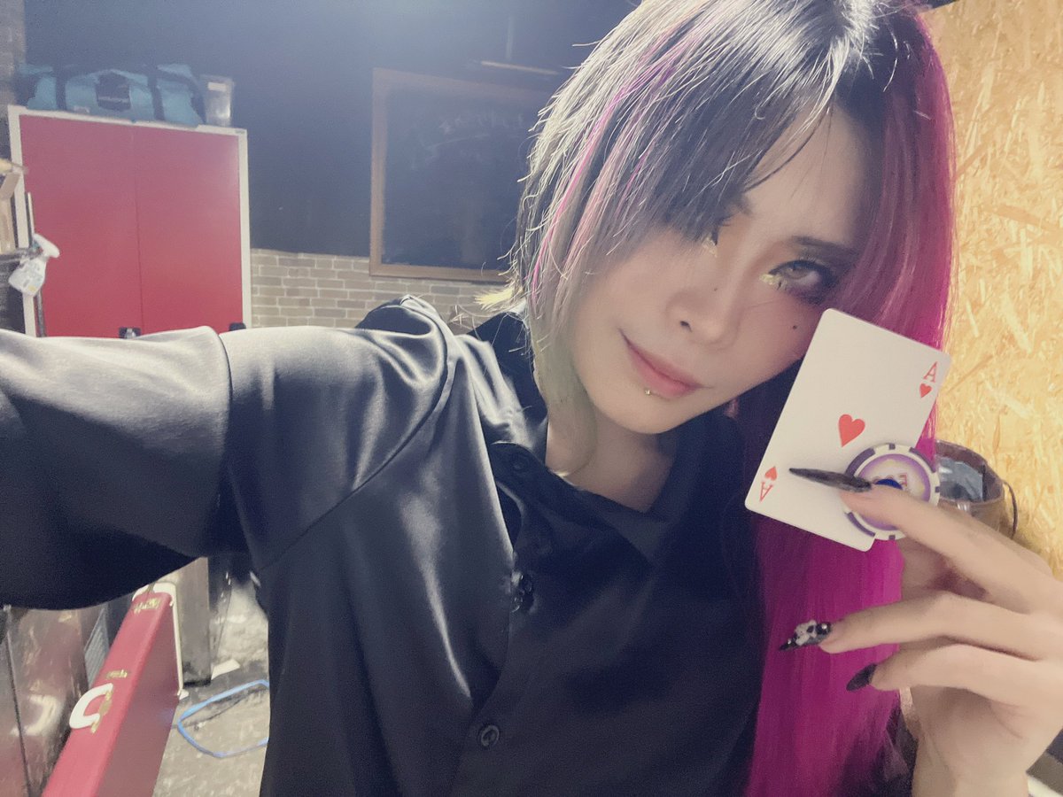 公式】eluha,(様)💜💉 (@xxeluha) / Posts / X