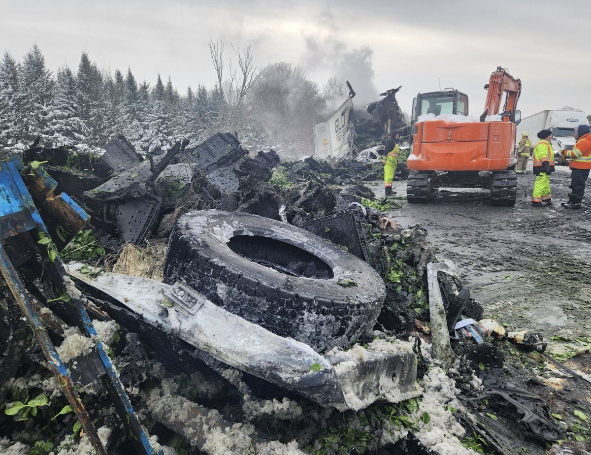 Quinteist tweet media