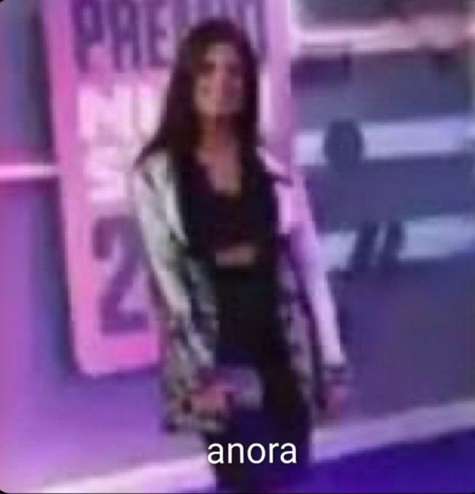 elafazouserdela's tweet image. Ai