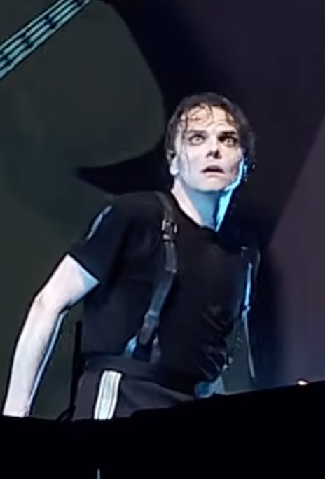 mfer looks plagued by visions