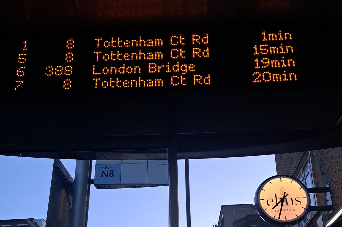 Schedule vs reality. I was not very good at maths, but 14 is not 6-11. <a href="/TfL/">TfL</a>