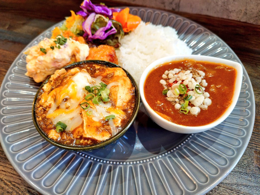 oolong_chen's tweet photo. チー麻＆カレー https://t.co/UC1ORz1qy2