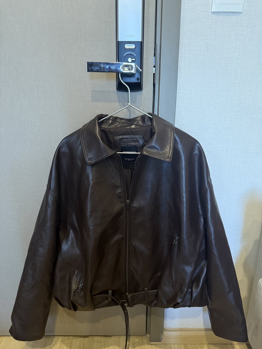 Alexantee tweet media