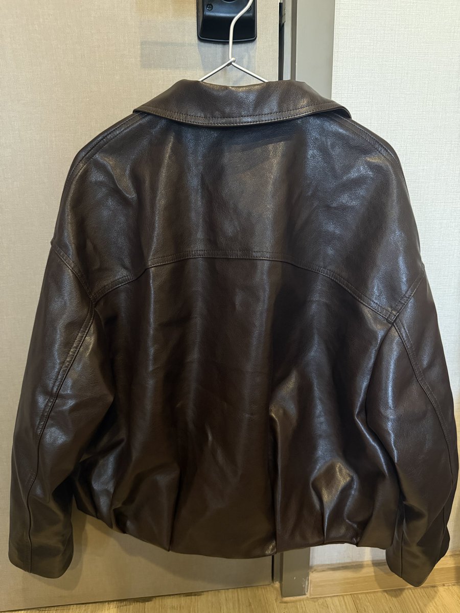 Alexantee tweet media