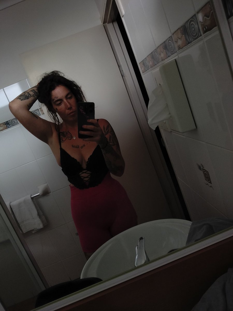 unknowncloud511's tweet image. But why