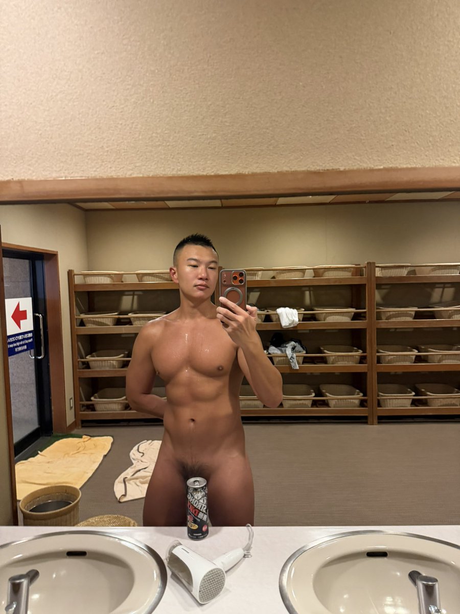 ち樓的張先生 tweet media