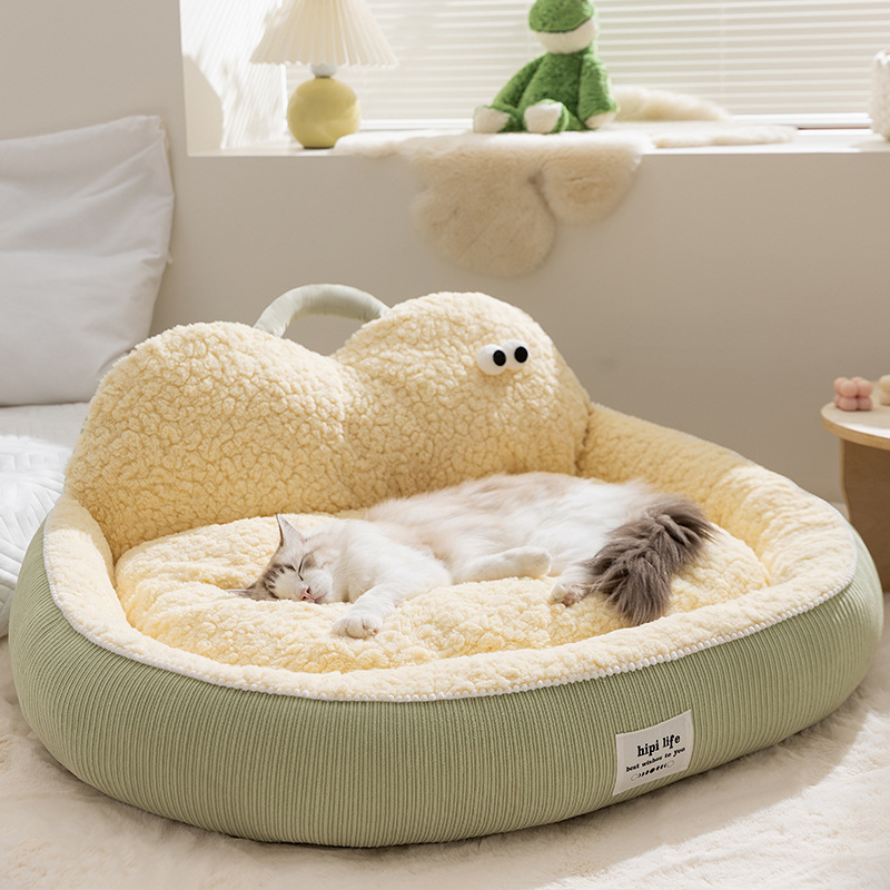 VoghionOfficial's tweet photo. Another day, another nap spot.
Climb up, curl in, disappear for hours. https://t.co/hxuqiKn1Cu