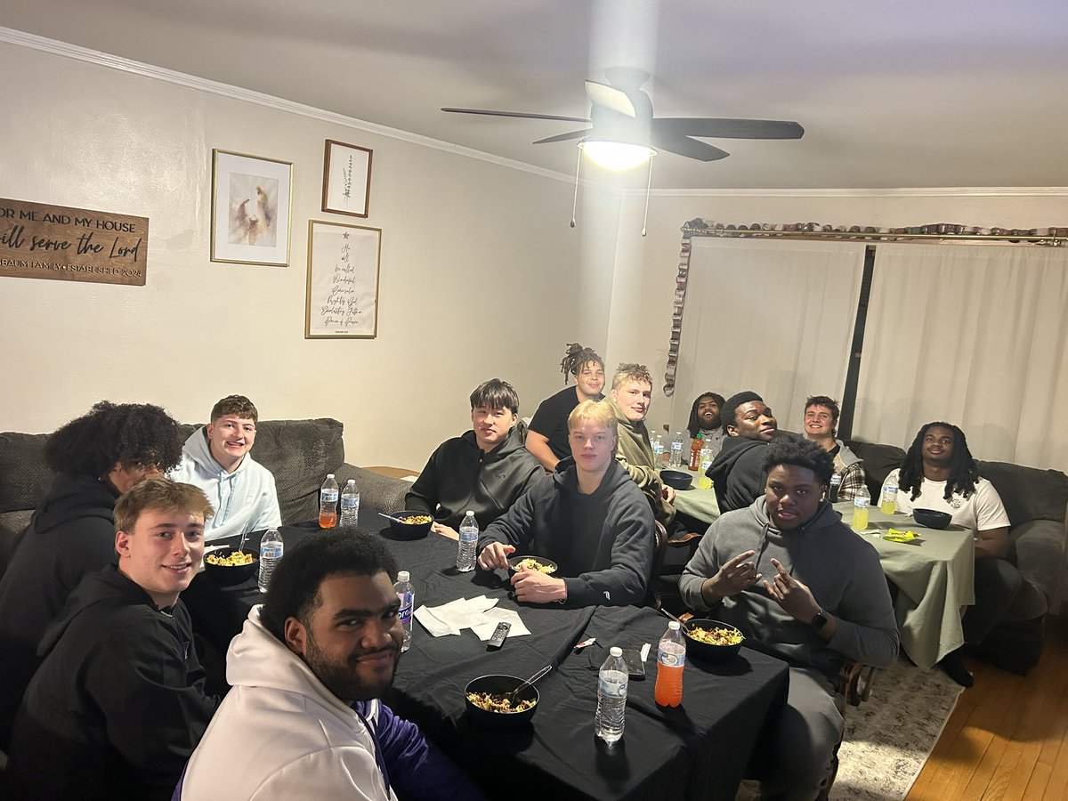 Hannah Nussbaum tweet media