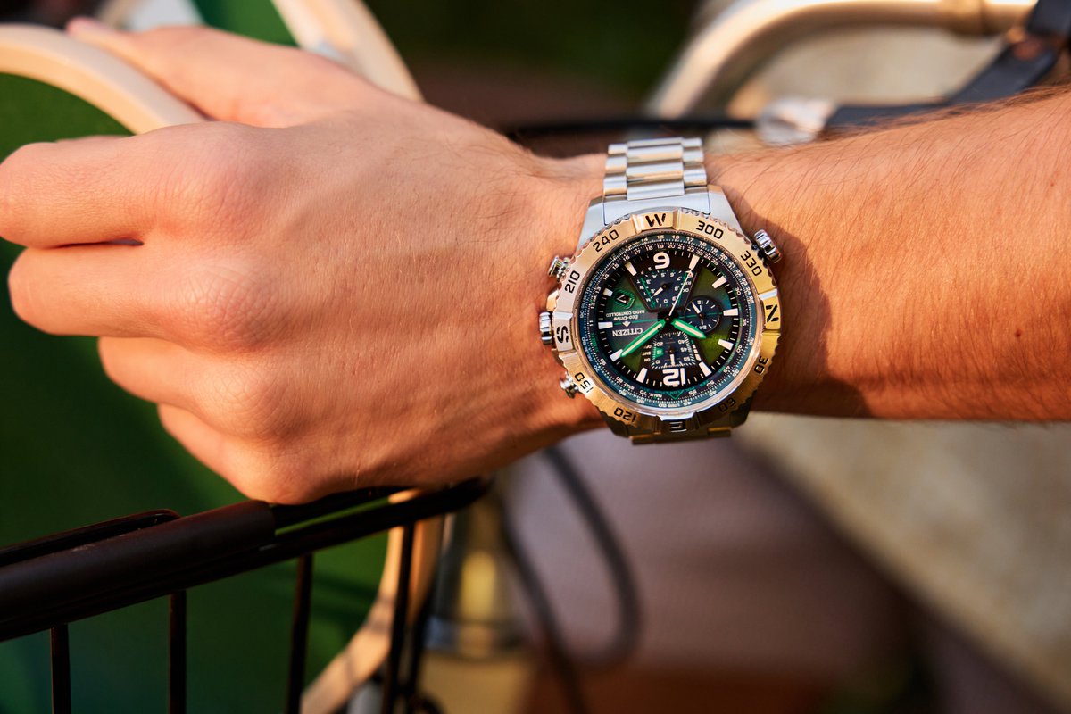 WatchesCitizen's tweet image. ✈️ CITIZEN PROMASTER Sky AT8220-55W – Eco-Drive, radio-controlled, chronograph &amp;amp; world time. Blue-green dial, slide-rule bezel, sapphire crystal. Precision for every journey. #PROMASTER