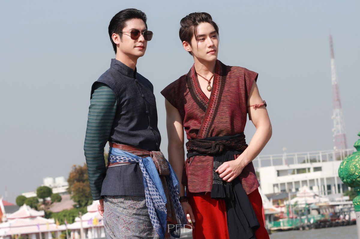 พ่อเดช พ่อแก้ว 😘
#บุพเพสันนิวาส
#LoveDestiny
#AugustLeng
#Augustvachiravit
#LengThanaphon