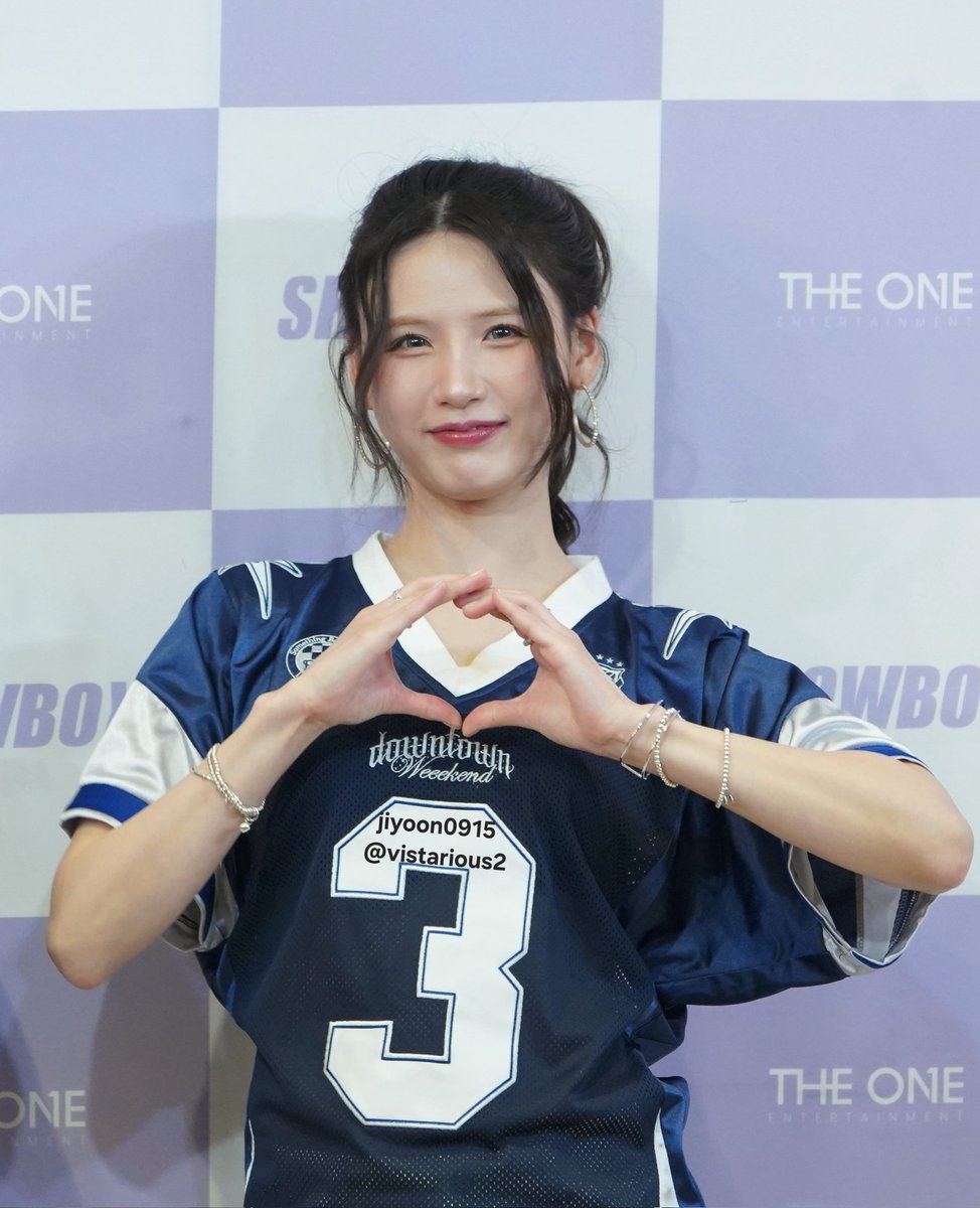 #사랑스럽지윤 #ICHILLIN #JIYOON #아이칠린 #지윤
260128 아이칠린 지윤 (ICHILLIN' LIVE IN JAPAN) [HQ]