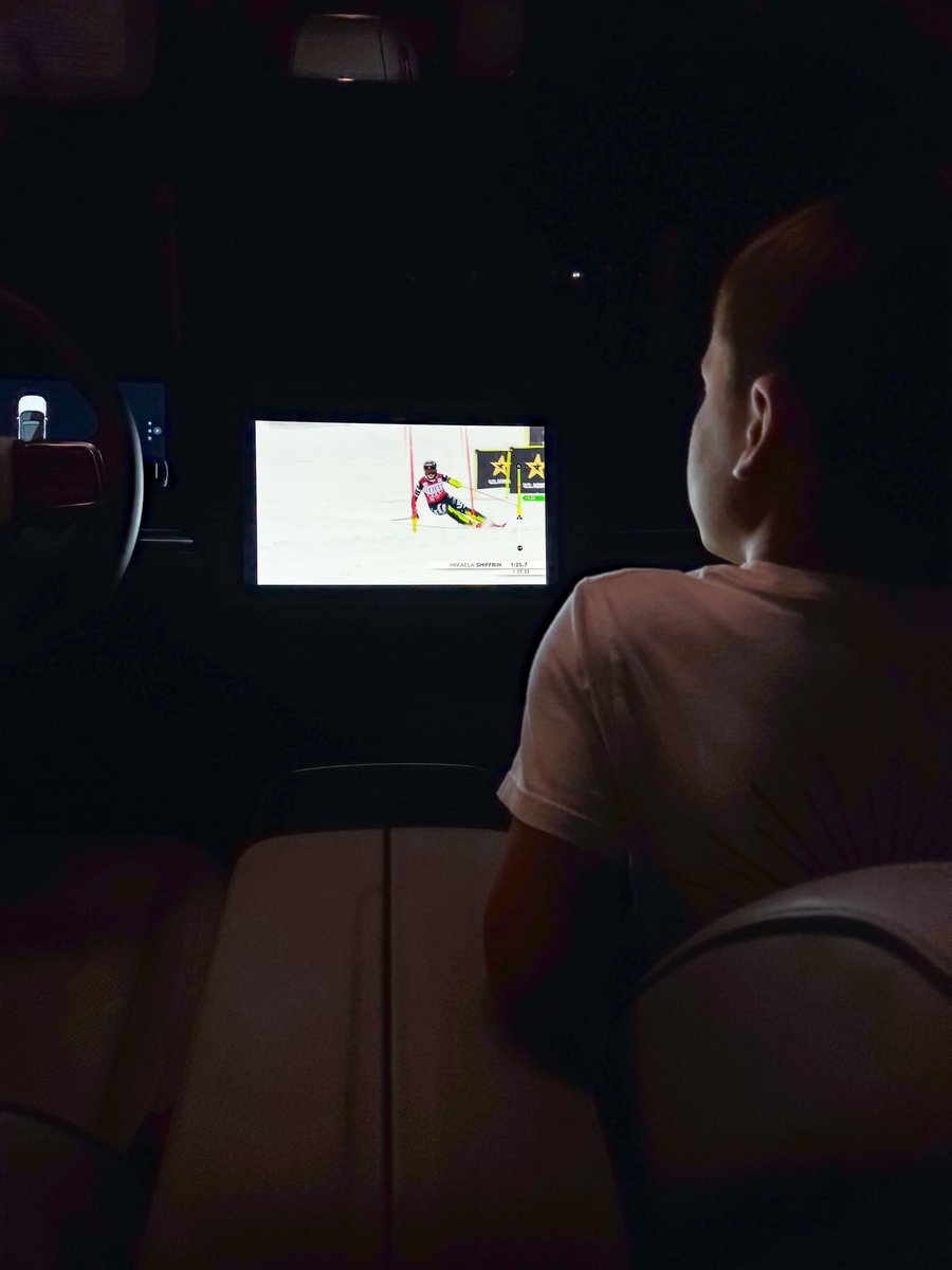 RJ Scaringe tweet media