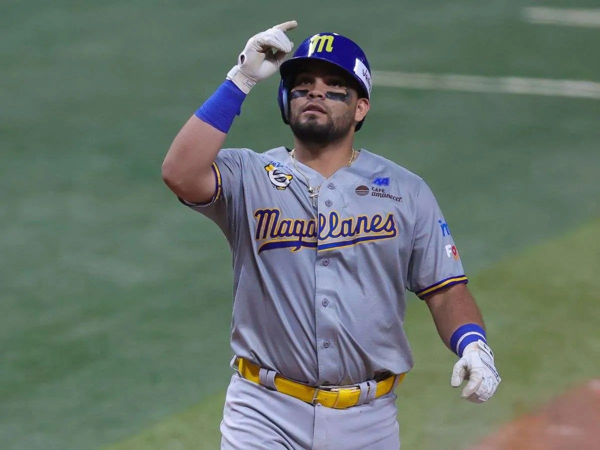 Falta menos mis locos para alcanzar la gloria... Gracias por nunca bajarle <a href="/Magallanes_bbc/">Magallanes BBC ⚓️⚾️</a>  . A descansar que esto aún no se termina, pero importante pegar adelante en ésta serie.