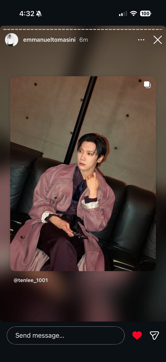 yourjeongcaron's tweet image. ตำนานมีคนแซะว่า PR เกาหลีฟอลเมนมันแต่ไม่ฟอลชี คำถามคือ แล้ว? ในเมื่อพี่มีทีม vip ของแบรนด์ กับแอคฟคะถ้ามีหน้าชีฮียังแชร์แล้วพี่ต้องแคร์ pr (ที่น้องว่า) ทำไม เป็น vip จริง ทำงานจริง ไม่ต้องปิดแอคหวีดค่ะ เปิดชื่อได้เลย ☺️

TENLEE WITH YSL MENs WINTER26 #SaintLaurentxTEN